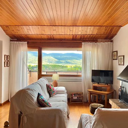 Piso Puigcerda Vistas Y Piscina Apartment ภายนอก รูปภาพ
