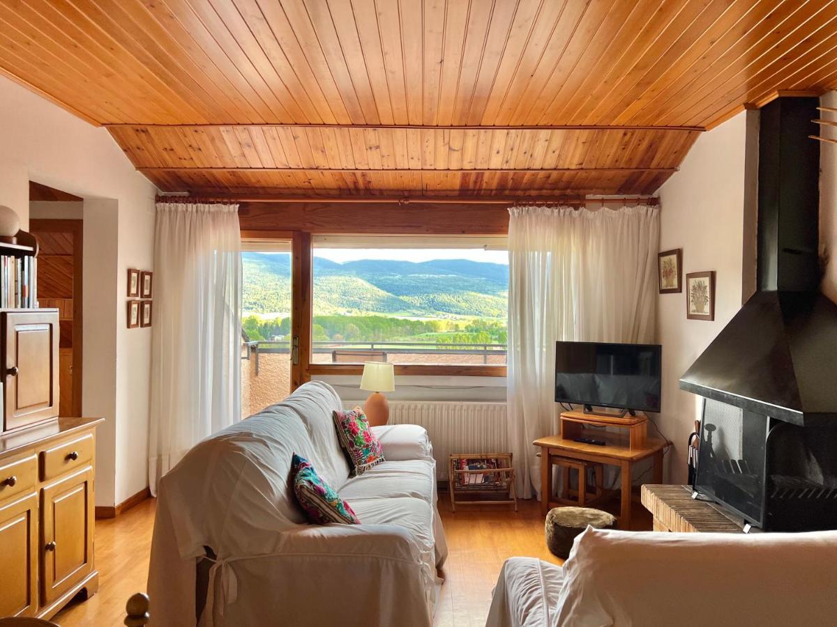 Piso Puigcerda Vistas Y Piscina Apartment ภายนอก รูปภาพ